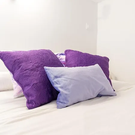 Breaks Apartment